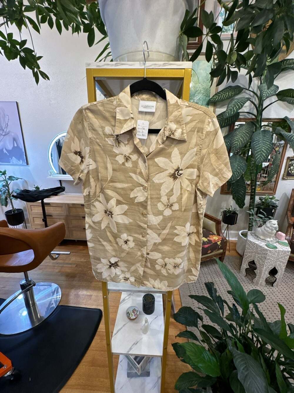 Size S Liz Claiborne LizWear Jeans Button-Up Shirt Size S Tan Floral vintage